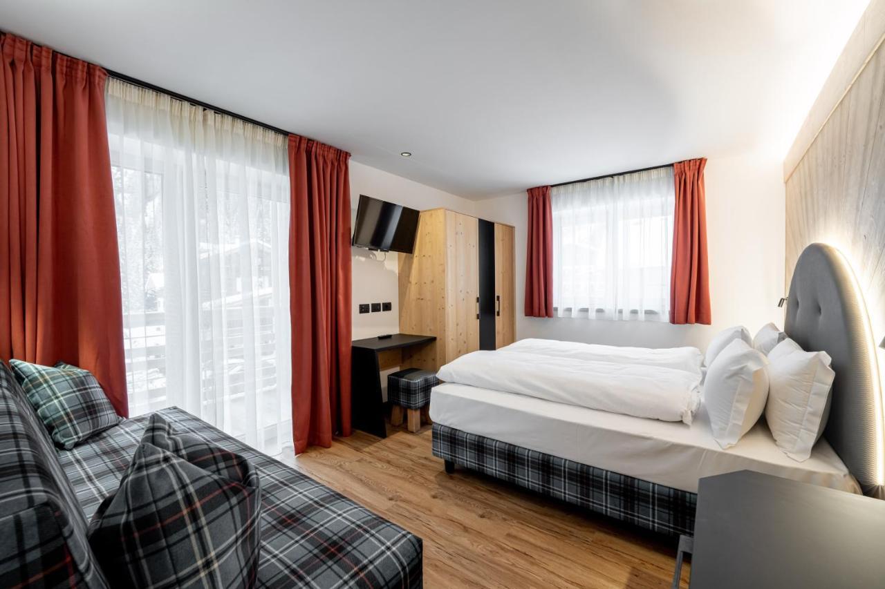 Albergo Garni Edy  Canazei Exterior foto