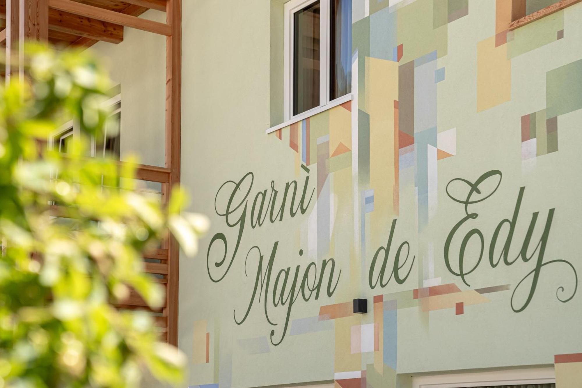 Albergo Garni Edy  Canazei Exterior foto